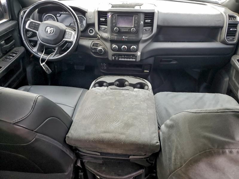 3C6UR5CJ7MG605019 - 2021 RAM 2500 TRADESMAN Biały zdjęcie 8