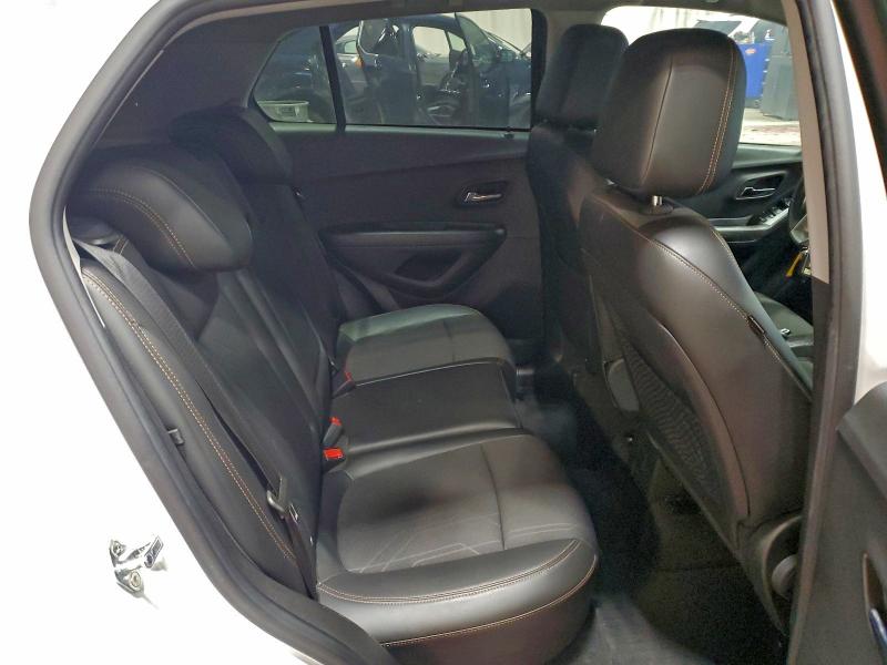 KL7CJLSB7KB862405 - 2019 CHEVROLET TRAX 1LT WHITE photo 11