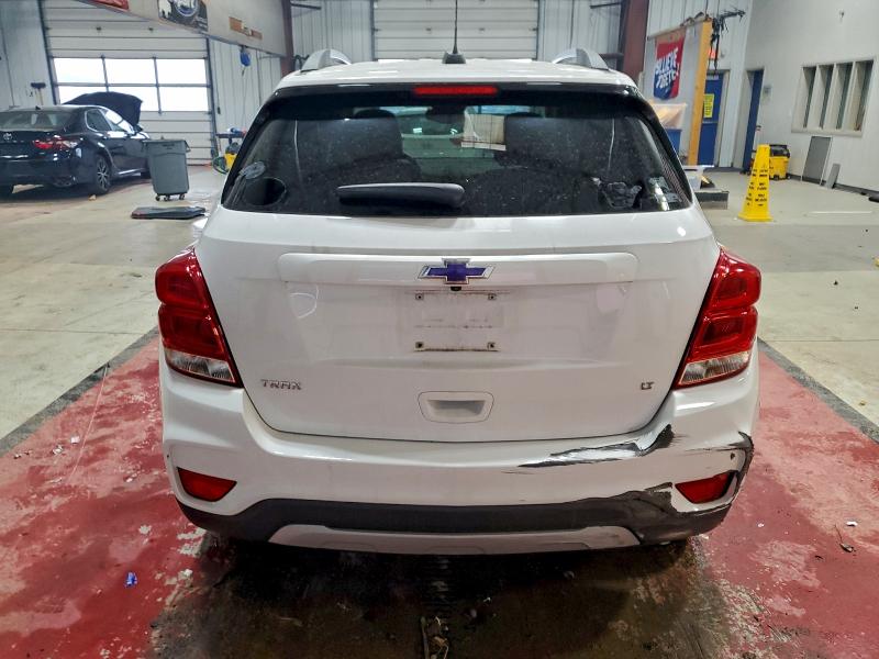 KL7CJLSB7KB862405 - 2019 CHEVROLET TRAX 1LT WHITE photo 6
