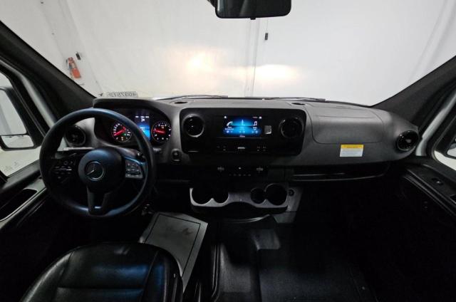 W1Y4NCHY5PT120427 - 2023 MERCEDES-BENZ SPRINTER 2500 თეთრი ფოტო 9