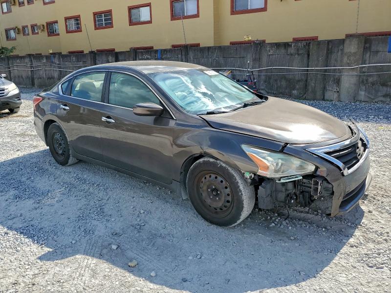1N4AL3AP3DC259567 - 2013 NISSAN ALTIMA 2.5 BROWN photo 4