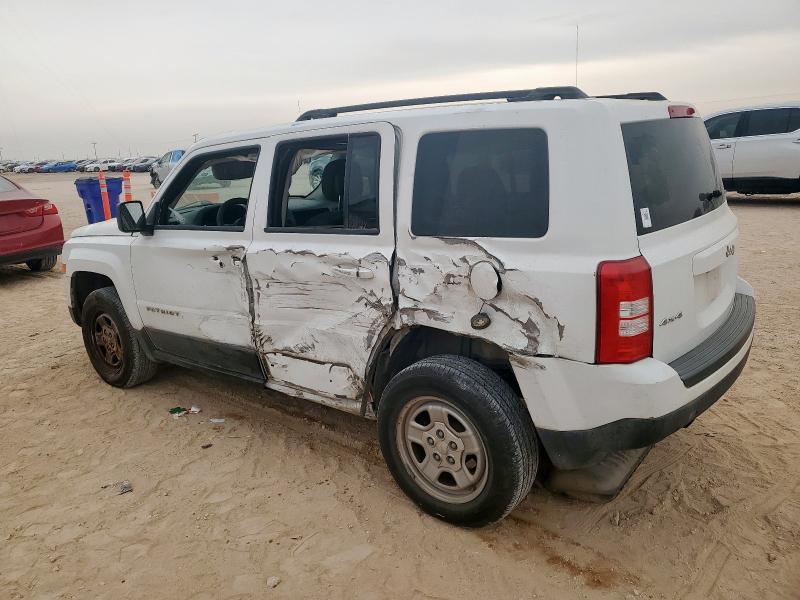 1C4NJRBB8CD521020 - 2012 JEEP PATRIOT SPORT თეთრი ფოტო 2