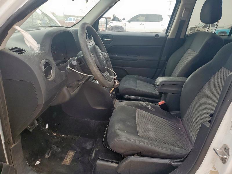 1C4NJRBB8CD521020 - 2012 JEEP PATRIOT SPORT თეთრი ფოტო 7