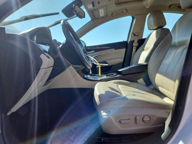 2G4GS5GX5G9105377 - 2016 BUICK REGAL PREMIUM WHITE photo 7