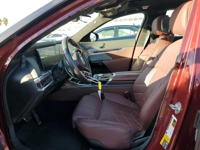 WBY53EJ06PCN85571 - 2023 BMW I7 XDRIVE60 勃艮第红 照片 7