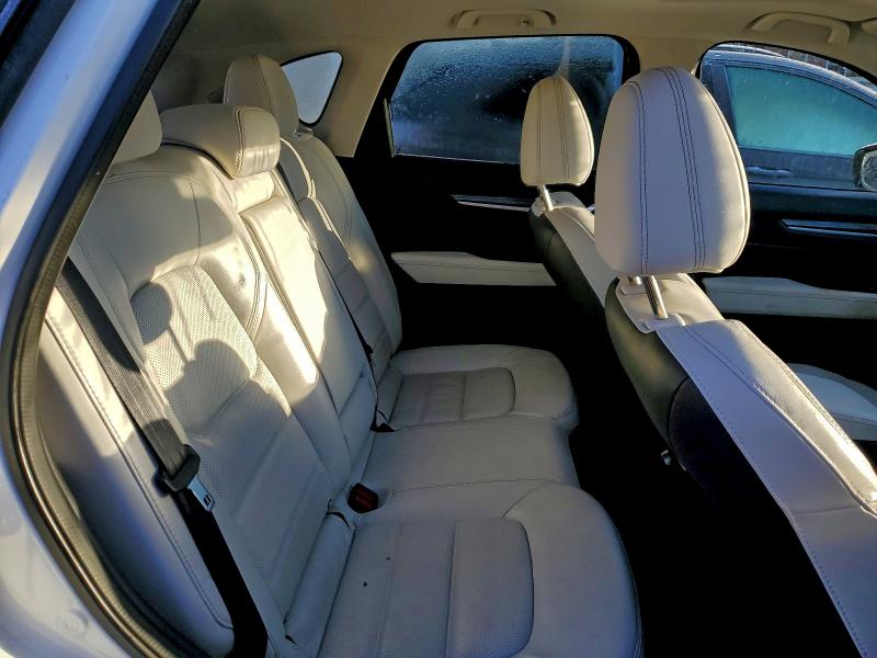JM3KFBDM2K0593340 - 2019 MAZDA CX-5 GRAND TOURING WHITE photo 11