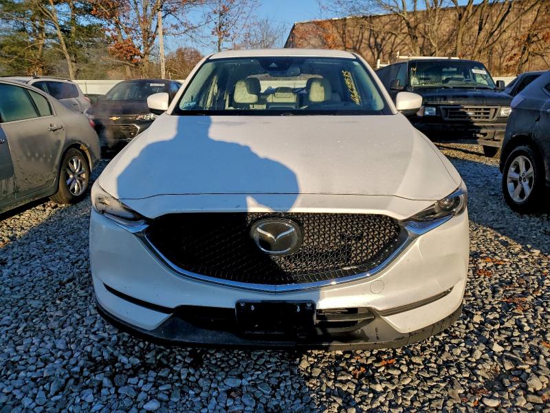 JM3KFBDM2K0593340 - 2019 MAZDA CX-5 GRAND TOURING WHITE photo 5