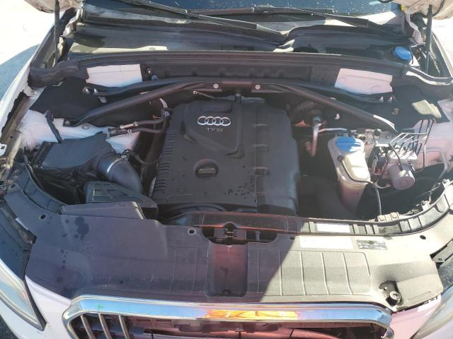 WA1C2AFP0HA097766 - 2017 AUDI Q5 PREMIUM WHITE photo 12