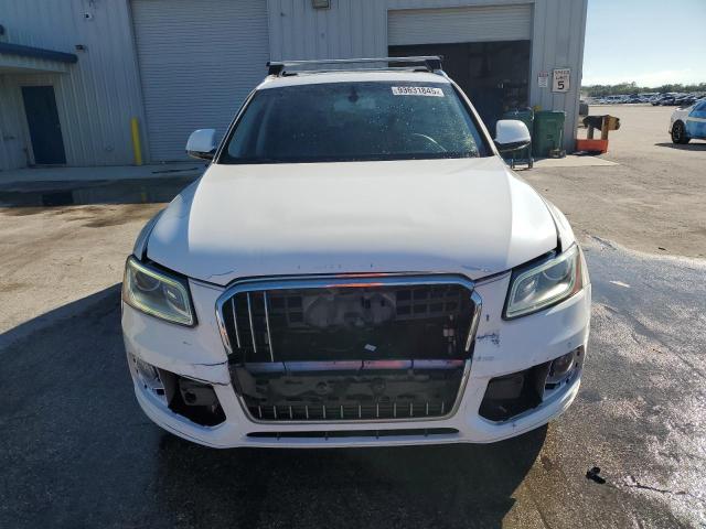 WA1C2AFP0HA097766 - 2017 AUDI Q5 PREMIUM WHITE photo 5