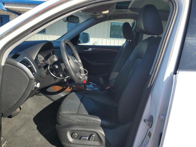 WA1C2AFP0HA097766 - 2017 AUDI Q5 PREMIUM WHITE photo 7