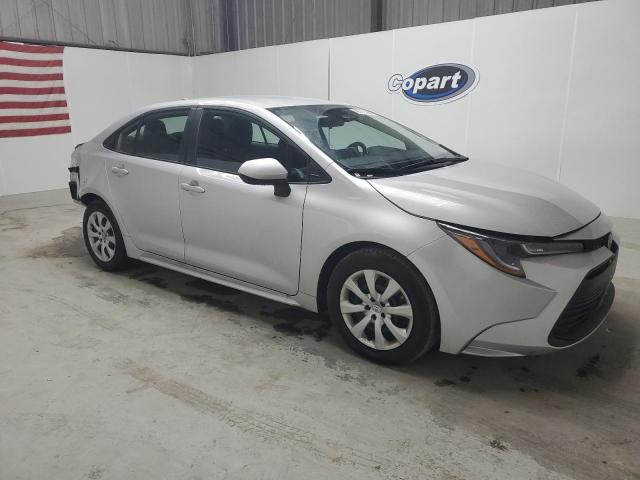 5YFB4MDE6SP258316 - 2025 TOYOTA COROLLA LE 银色 照片 4