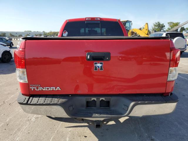 5TFRM5F10BX026410 - 2011 TOYOTA TUNDRA DOUBLE CAB SR5 RED photo 6