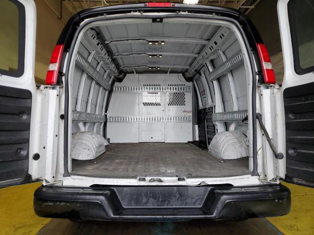 1GCWGAFG5J1339476 - 2018 CHEVROLET EXPRESS G2 白色 照片 10