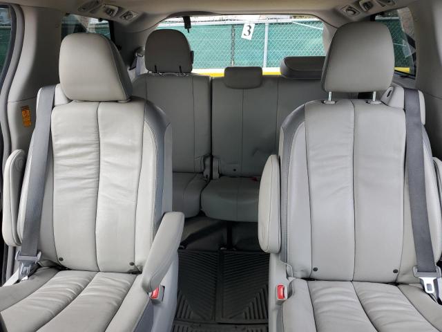 5TDDK3DC4DS069617 - 2013 TOYOTA SIENNA XLE თეთრი ფოტო 10