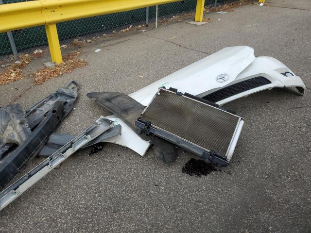 5TDDK3DC4DS069617 - 2013 TOYOTA SIENNA XLE თეთრი ფოტო 13