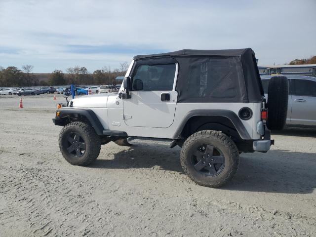 1J4FA39S55P353789 - 2005 JEEP WRANGLER X SILVER photo 2