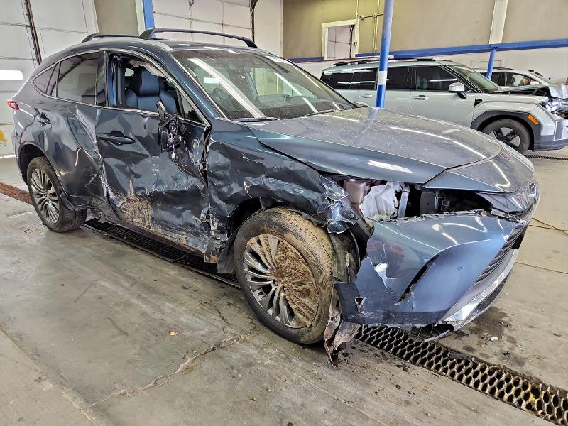 JTEAAAAHXNJ111292 - 2022 TOYOTA VENZA LE CHARCOAL photo 4