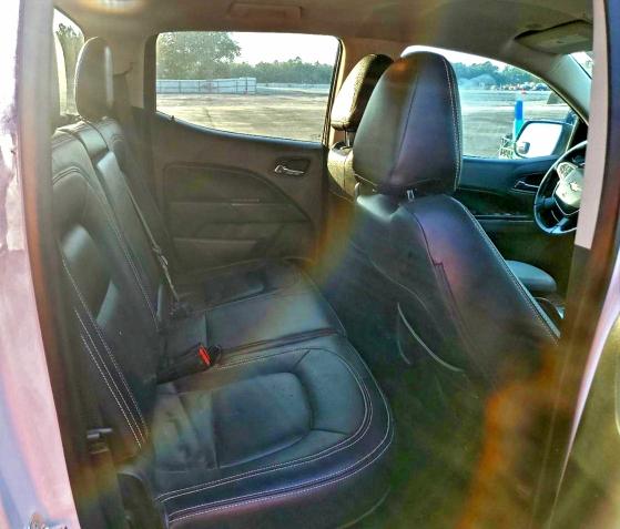 1GCGSCE34G1377982 - 2016 CHEVROLET COLORADO LT WHITE photo 10