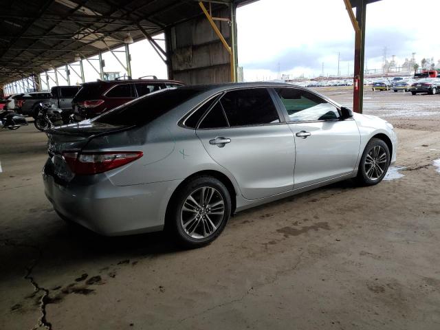 4T1BF1FK7GU195230 - 2016 TOYOTA CAMRY LE SILVER photo 3