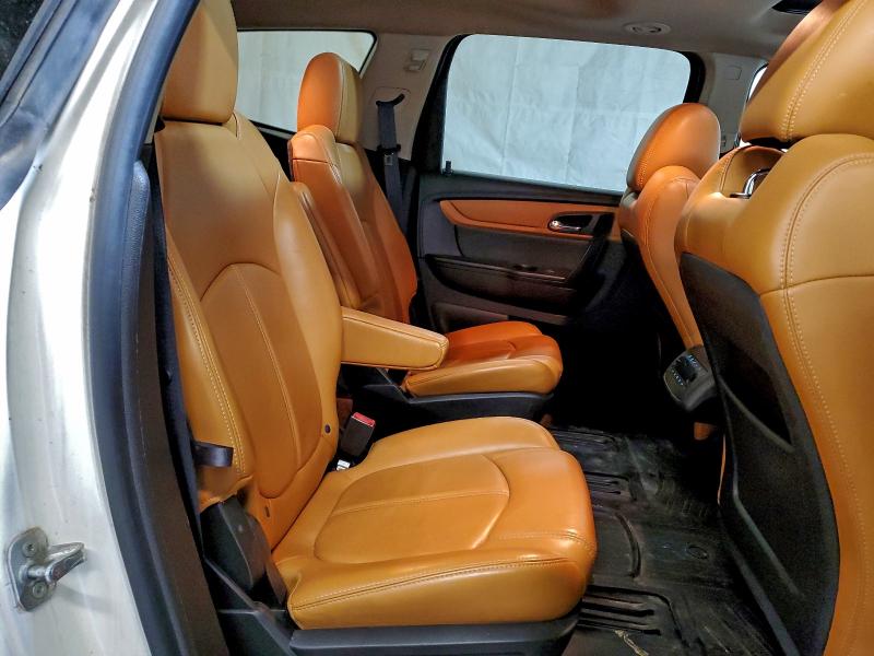 1GNKVJKD8DJ113704 - 2013 CHEVROLET TRAVERSE LT თეთრი ფოტო 11
