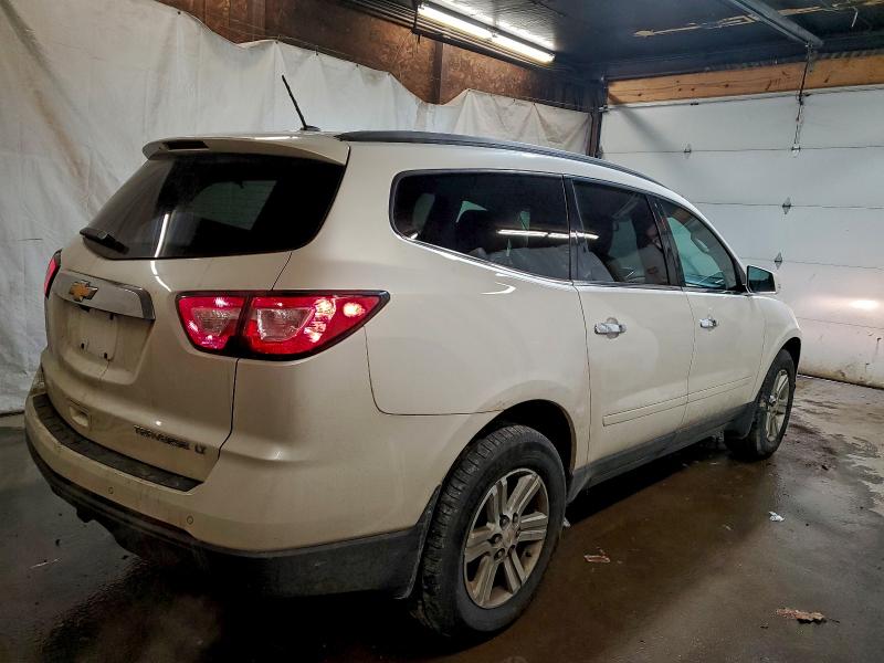 1GNKVJKD8DJ113704 - 2013 CHEVROLET TRAVERSE LT თეთრი ფოტო 3