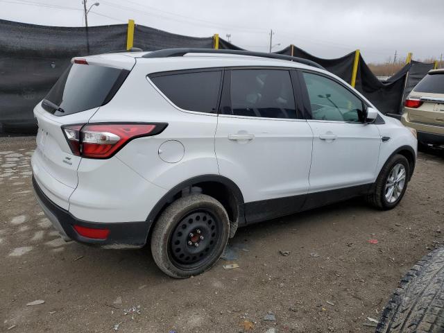 1FMCU0GD2JUC64823 - 2018 FORD ESCAPE SE Blanc photo 3