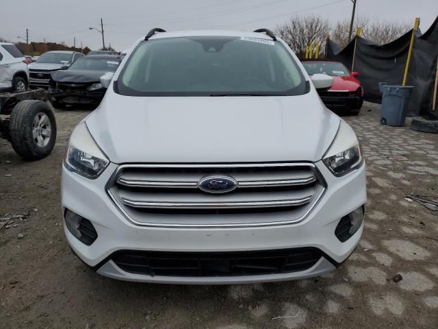 1FMCU0GD2JUC64823 - 2018 FORD ESCAPE SE Blanc photo 5