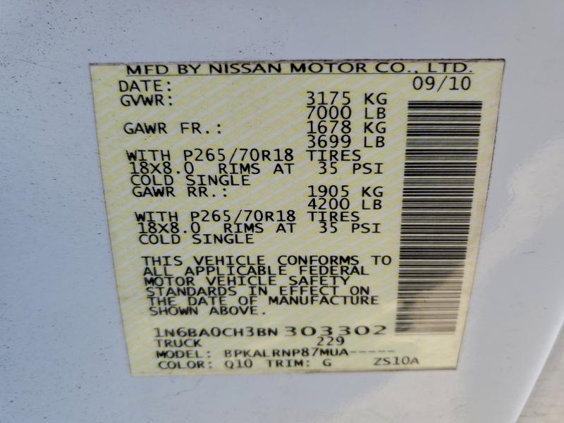 1N6BA0CH3BN303302 - 2011 NISSAN TITAN S 白色 照片 13