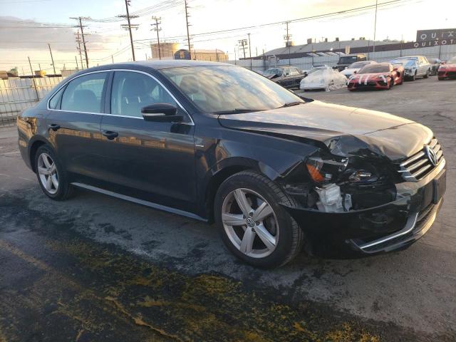 1VWAT7A33FC123194 - 2015 VOLKSWAGEN PASSAT S Negro foto 4