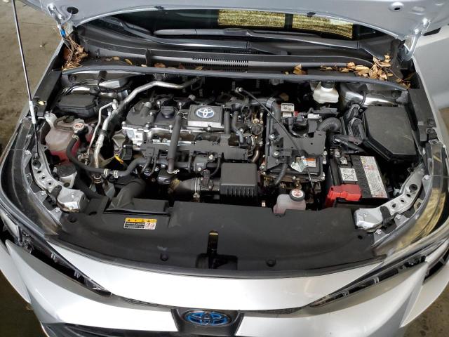 JTDBCMFE9R3033617 - 2024 TOYOTA COROLLA LE SILVER photo 11