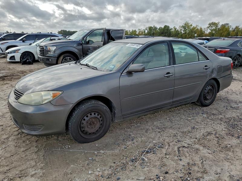 2005 TOYOTA CAMRY LE, 