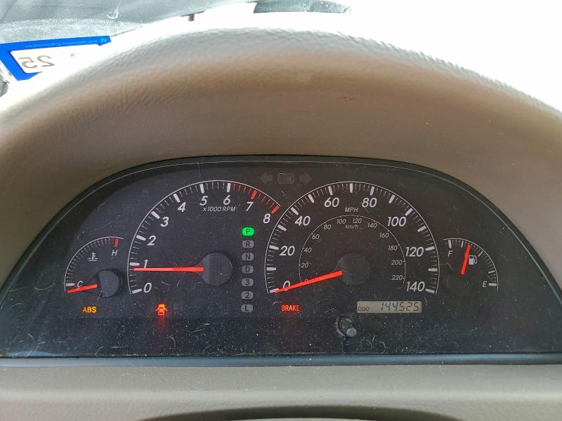 4T1BE30K85U520018 - 2005 TOYOTA CAMRY LE GRAY photo 9