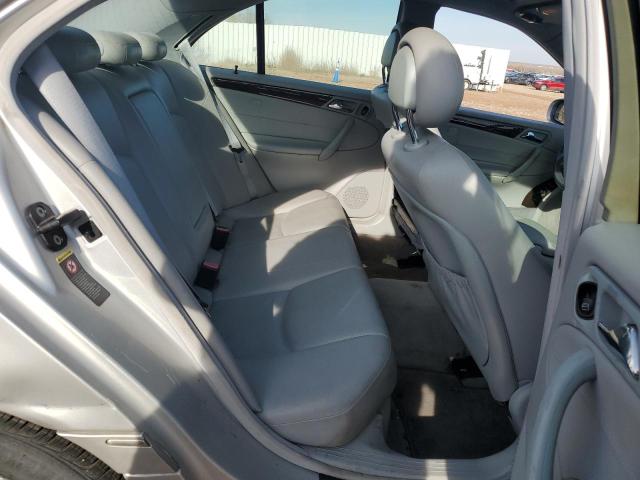 WDBRF61J74F502442 - 2004 MERCEDES-BENZ C 240 ვერცხლისფერი ფოტო 10
