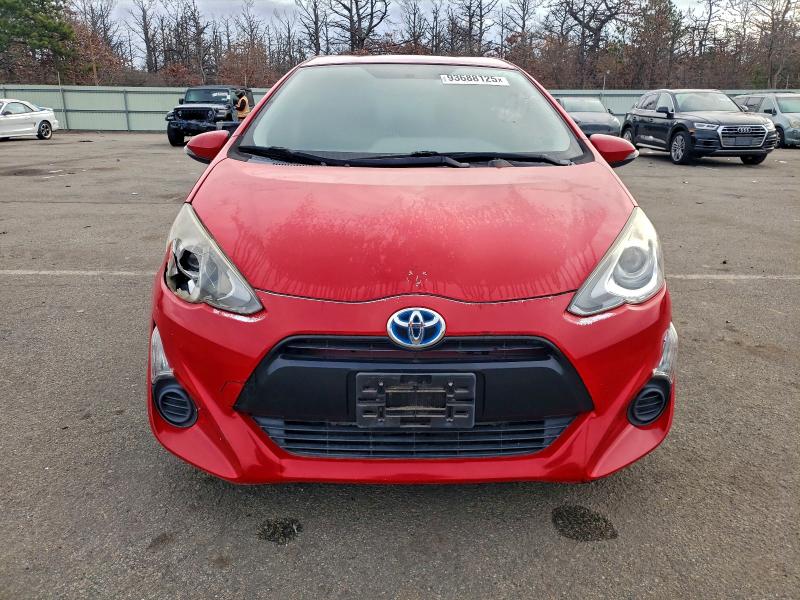 JTDKDTB32F1093743 - 2015 TOYOTA PRIUS C Rouge photo 5