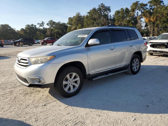2012 TOYOTA HIGHLANDER BASE, 