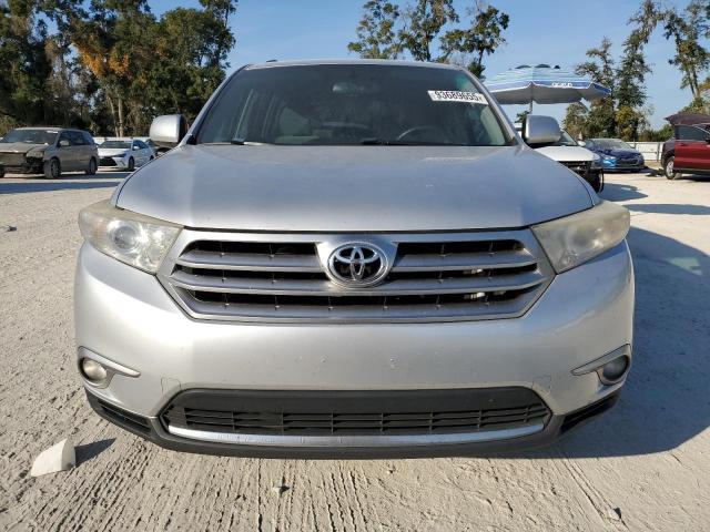 5TDZA3EH6CS025846 - 2012 TOYOTA HIGHLANDER BASE 银色 照片 5
