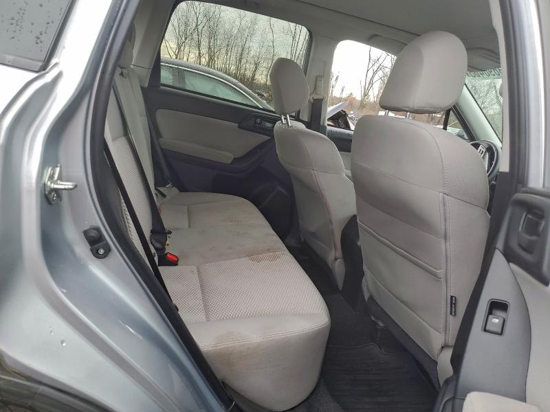 JF2SJAEC2EH521391 - 2014 SUBARU FORESTER 2.5I PREMIUM SILVER photo 10