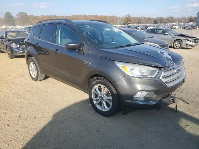 1FMCU0GD1JUB76040 - 2018 FORD ESCAPE SE გრაფიტი ფოტო 4