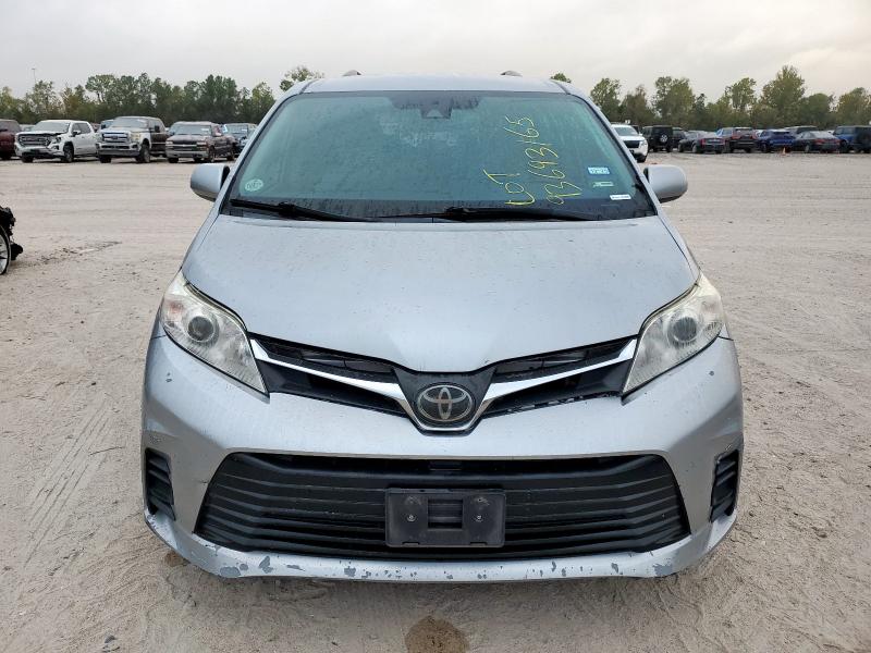 5TDKZ3DC3KS976374 - 2019 TOYOTA SIENNA LE BLUE photo 5