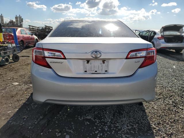 4T1BF1FKXCU054498 - 2012 TOYOTA CAMRY BASE SILVER photo 6
