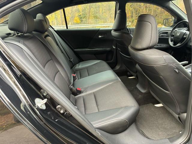 1HGCR2F50HA073622 - 2017 HONDA ACCORD SPORT BLACK photo 6