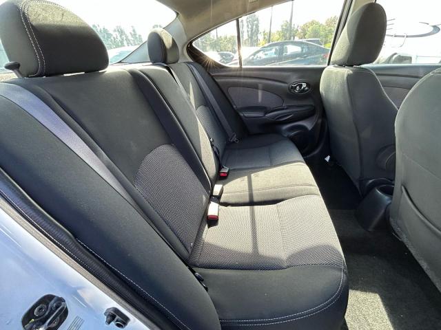 3N1CN7AP7GL872713 - 2016 NISSAN VERSA S თეთრი ფოტო 6