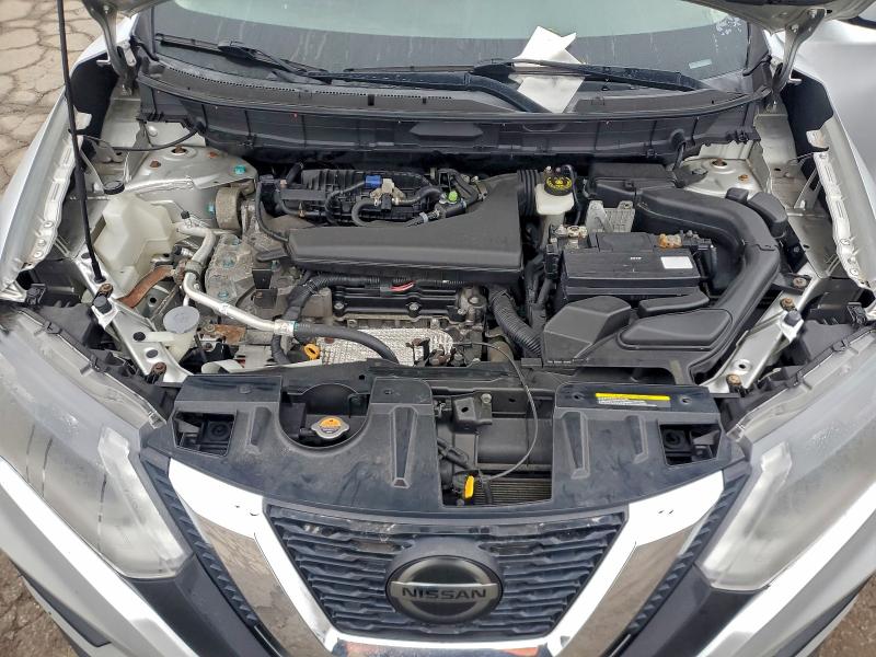KNMAT2MV3JP579006 - 2018 NISSAN ROGUE S ვერცხლისფერი ფოტო 12