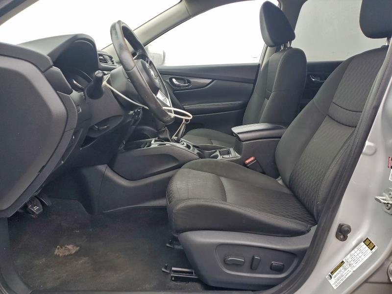 KNMAT2MV3JP579006 - 2018 NISSAN ROGUE S ვერცხლისფერი ფოტო 7