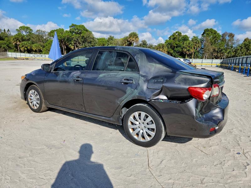 5YFBU4EE5CP007528 - 2012 TOYOTA COROLLA BASE GRAY photo 2