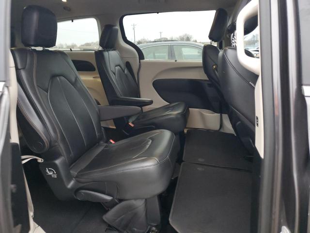 2C4RC1BG7HR579603 - 2017 CHRYSLER PACIFICA TOURING L CHARCOAL photo 11