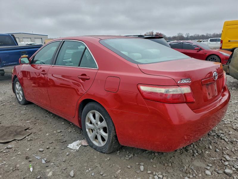 4T4BE46K69R107992 - 2009 TOYOTA CAMRY BASE RED photo 2