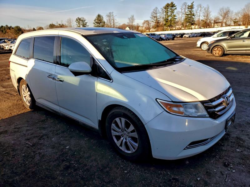 5FNRL5H66EB092230 - 2014 HONDA ODYSSEY EXL WHITE photo 4