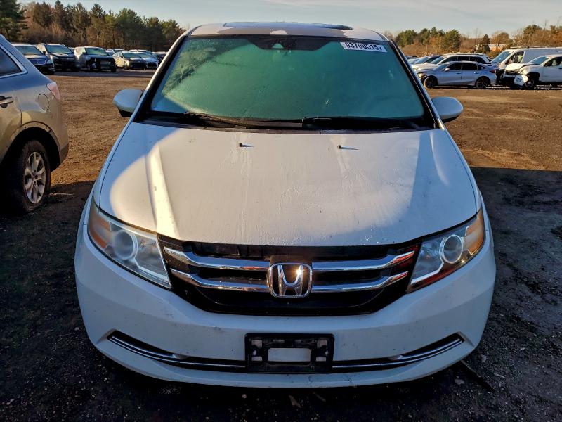 5FNRL5H66EB092230 - 2014 HONDA ODYSSEY EXL WHITE photo 5
