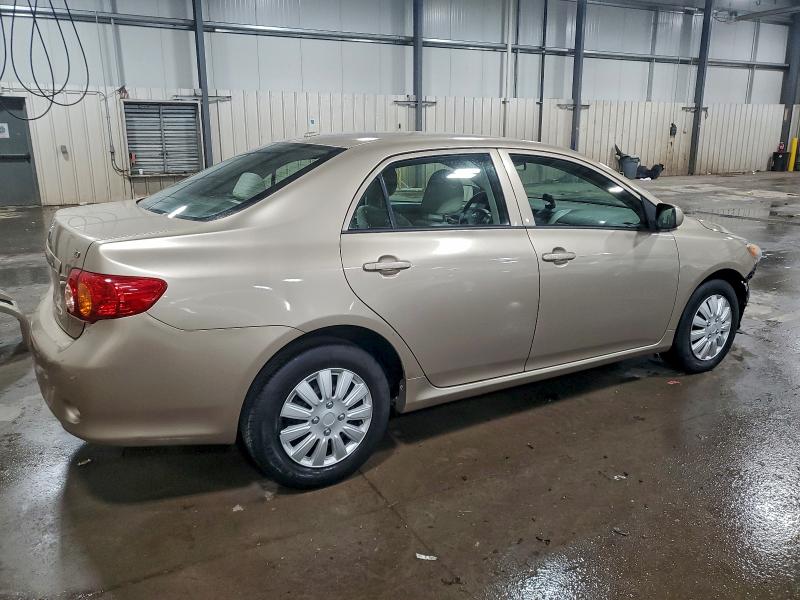 1NXBU40E99Z138850 - 2009 TOYOTA COROLLA BASE Світло-коричневий фото 3